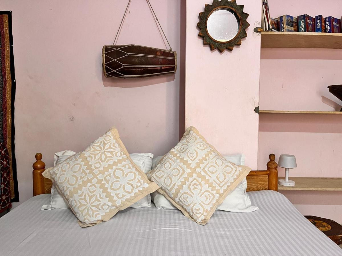 Hostel Marigold Home Stay Jaisalmer Dış mekan fotoğraf